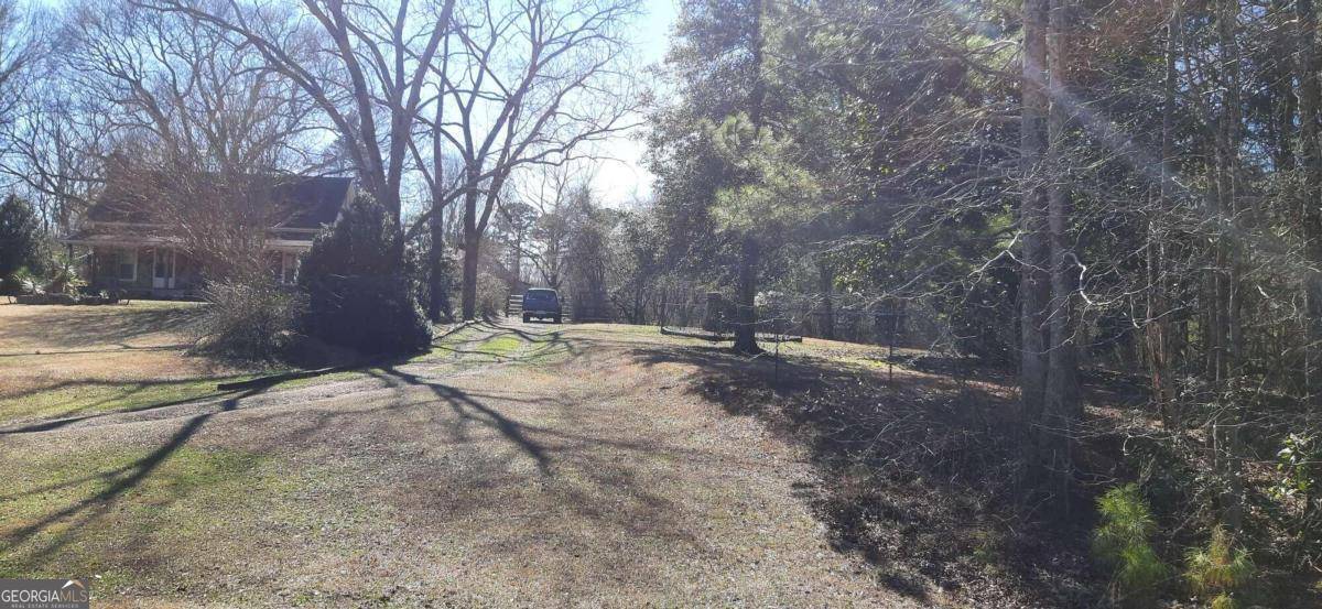 Fairmount, GA 30139,11953 Henderson Mountain RD