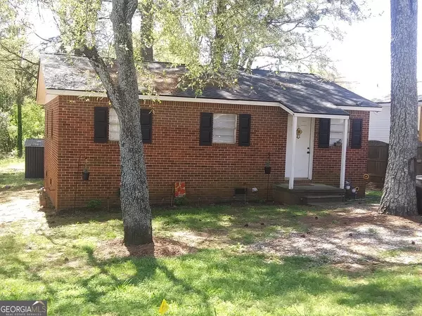 230 Lang ST, Griffin, GA 30223