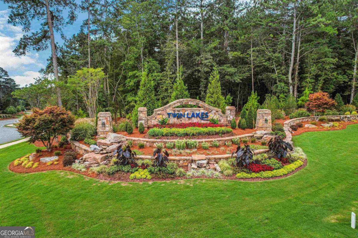 Hoschton, GA 30548,320 Bull Shoals WAY