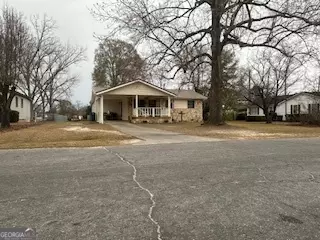 47 W Forrest AVE, Alamo, GA 30411