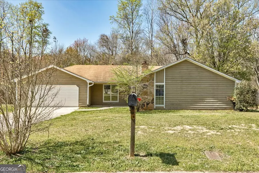 8963 Habersham DR, Jonesboro, GA 30238