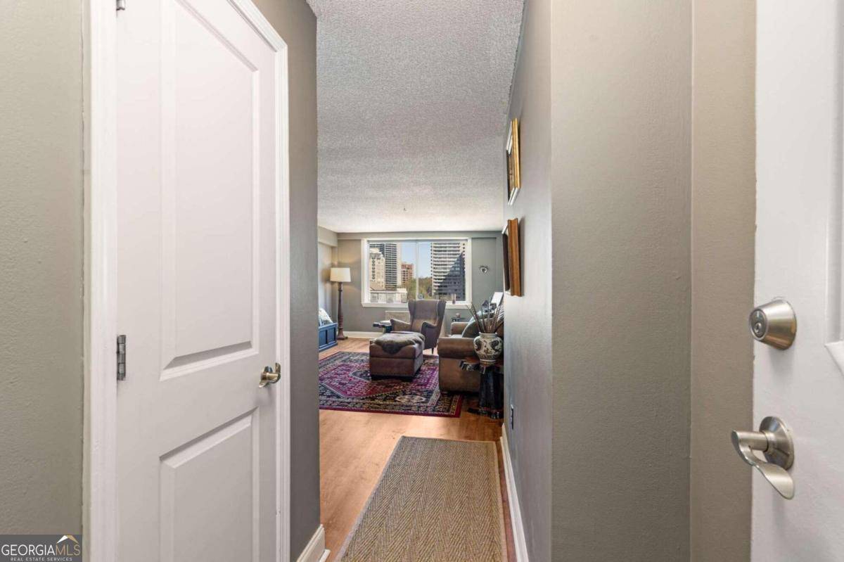 Atlanta, GA 30305,2479 Peachtree RD NE #1107
