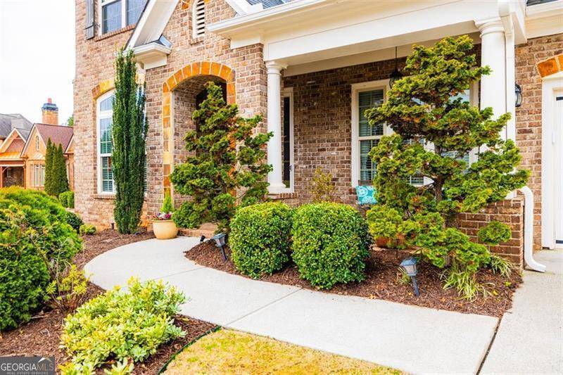 Alpharetta, GA 30022,732 RAVENVIEW