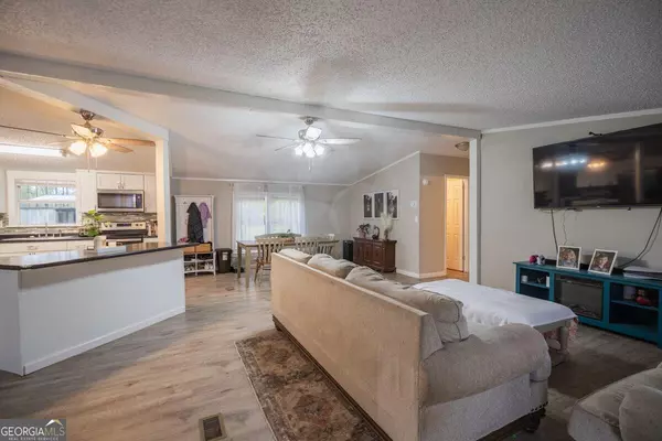 Ludowici, GA 31316,194 Hugh Gordon LN SE