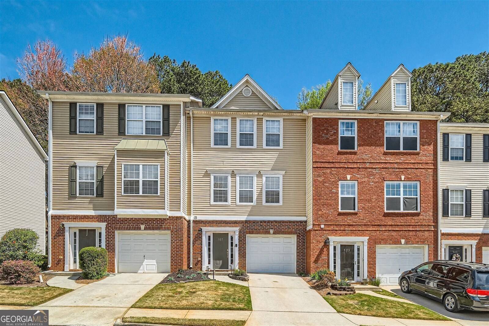 527 Lantern Wood DR, Scottdale, GA 30079