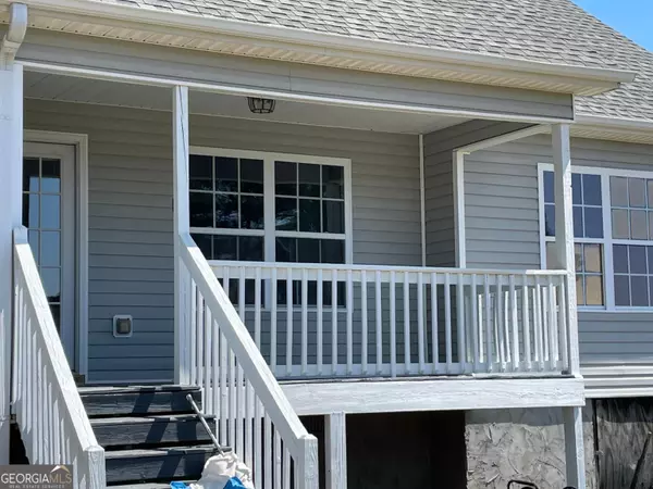 Jackson, GA 30233,140 Woody RD