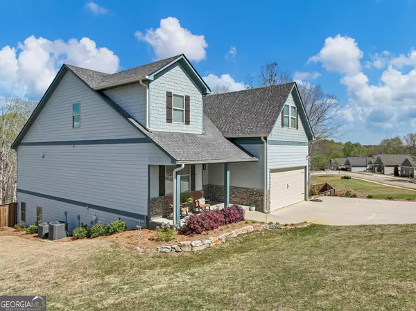 5651 Deep Creek CT, Flowery Branch, GA 30542