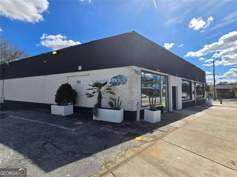 Atlanta, GA 30310,790 Cascade AVE