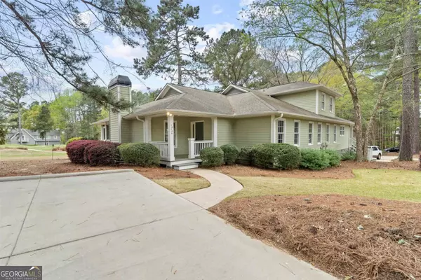 1010 A Rosemont, Greensboro, GA 30642