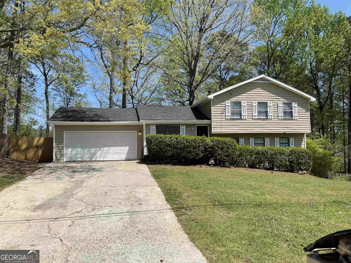 Rex, GA 30273,6156 Valdez DR