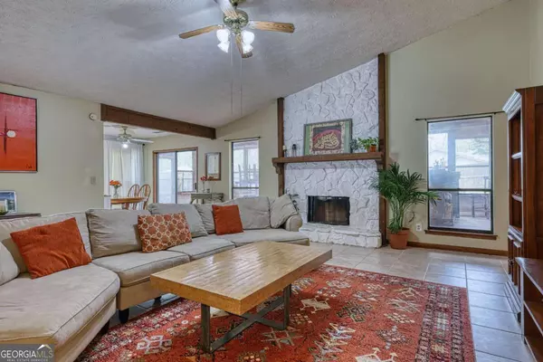Lilburn, GA 30047,1025 Park Forest TRL NW