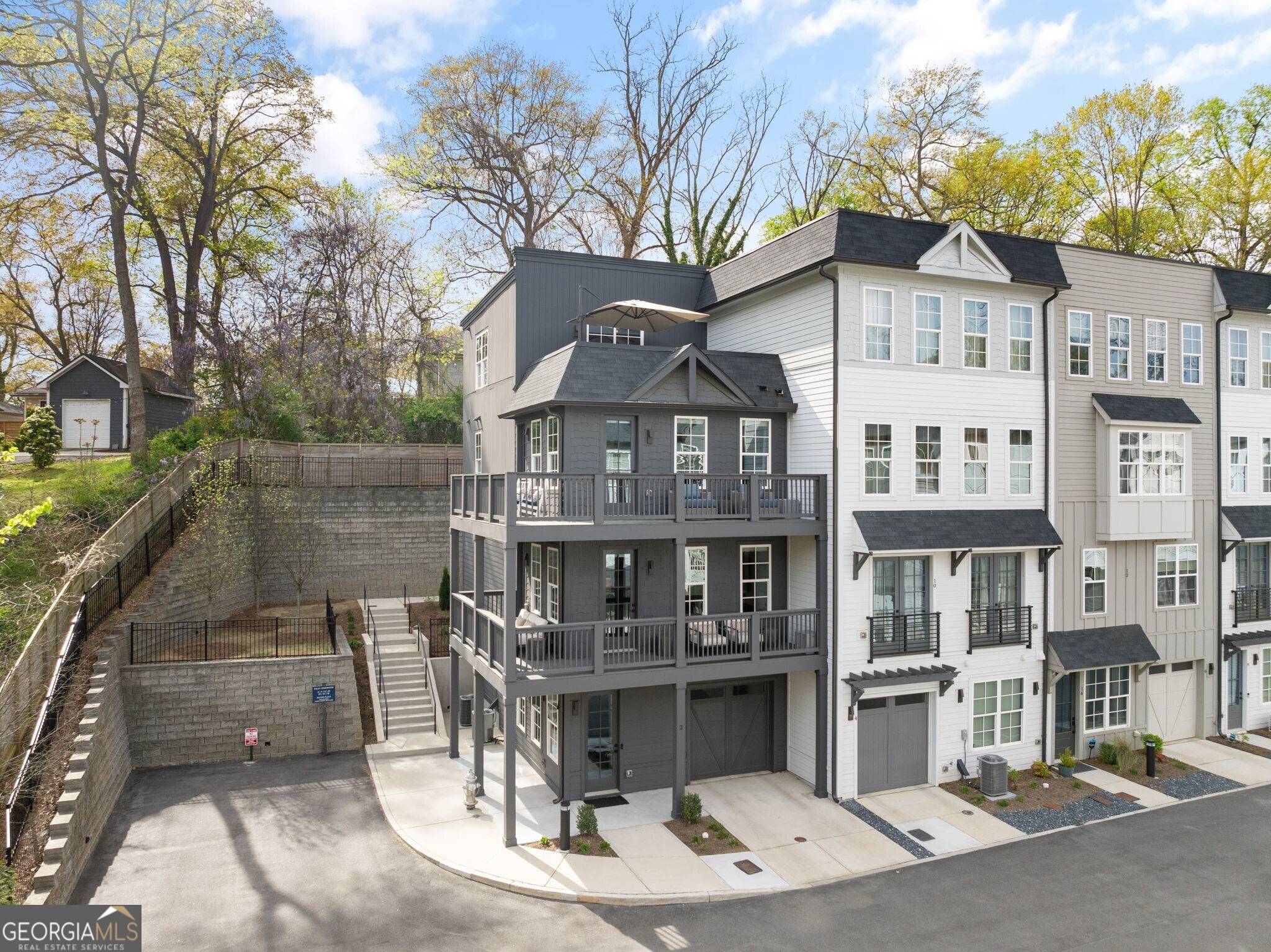 2 Becker PL NW,  Atlanta,  GA 30307