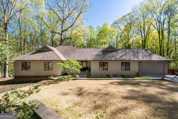 106 ROE HAMPTON,  Stone Mountain,  GA 30087