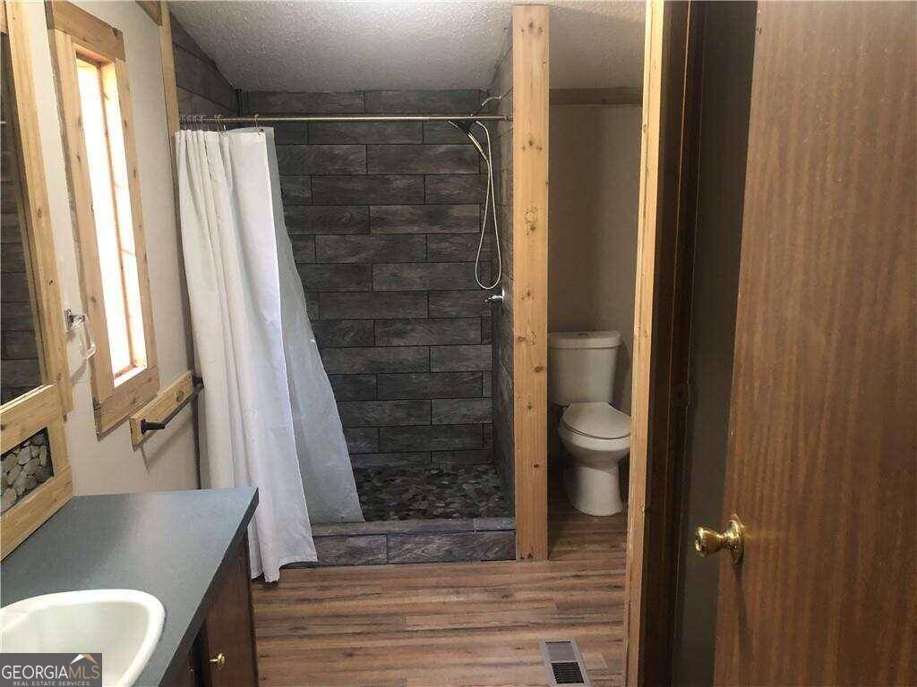 Acworth, GA 30102,4724 Chickasaw WAY