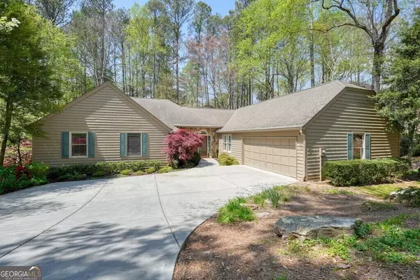 4223 Sterling Shire CT, Roswell, GA 30075