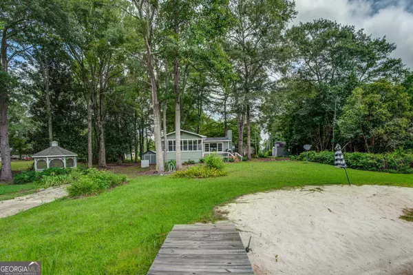 300 Jewel LN,  Covington,  GA 30014