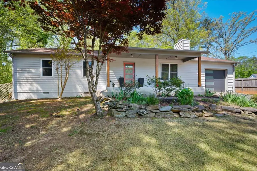 4001 Heatherwood LN SW, Marietta, GA 30008