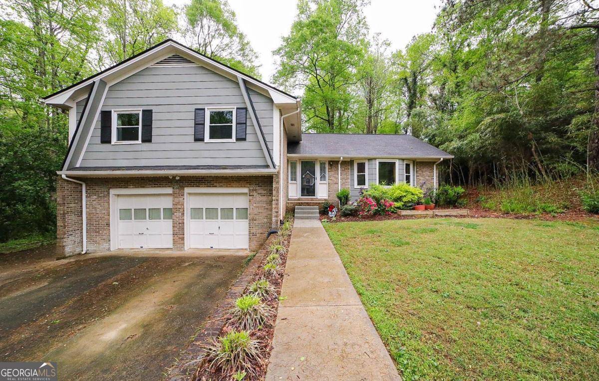 281 Rhodes DR, Athens, GA 30606