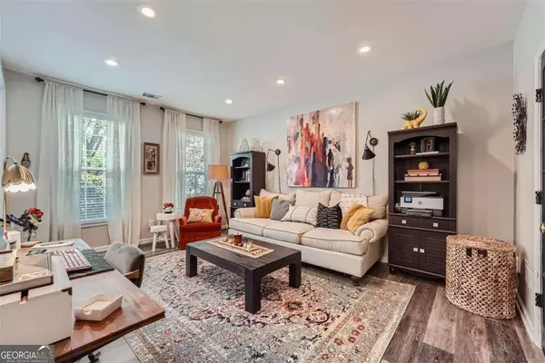 Woodstock, GA 30188,209 Tyler DR