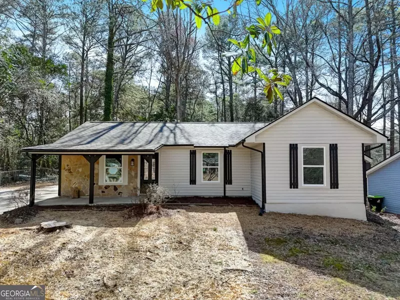 8994 Homewood DR, Riverdale, GA 30274