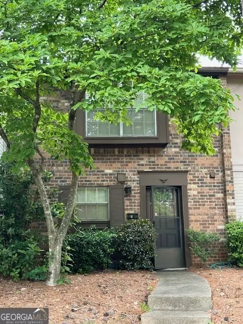 703 Garden View, Stone Mountain, GA 30083