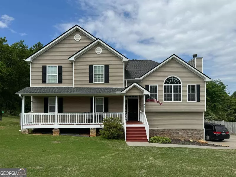 16 Hopkins Farm DR, Adairsville, GA 30103