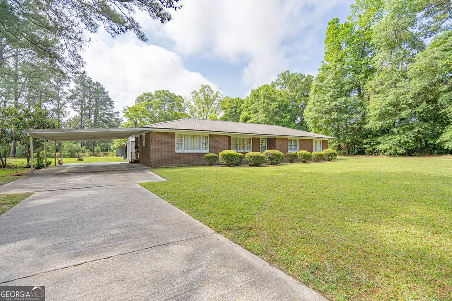 8828 Burkhalter, Statesboro, GA 30461