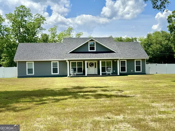 5525 Tara RD, Waycross, GA 31503
