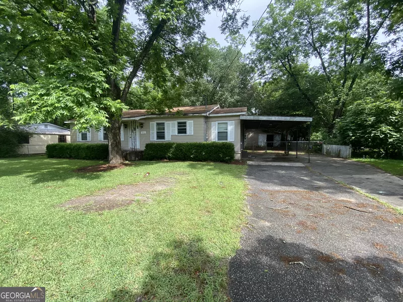 113 Edmondson, Cochran, GA 31014