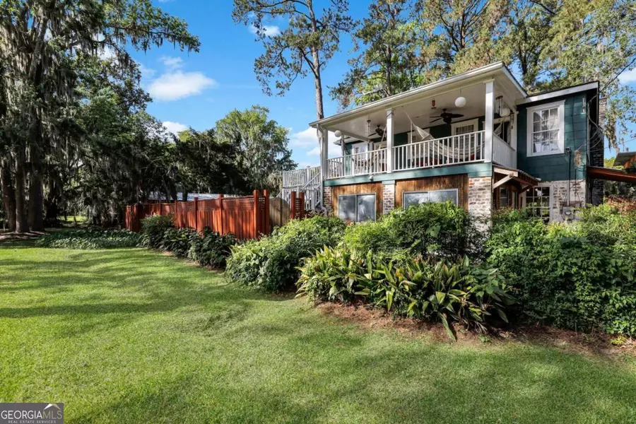 217 & 219 Battery CRES, Savannah, GA 31410