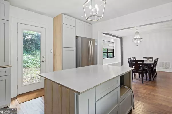 16 Mansour CIR Newnan, GA 30263