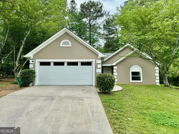 715 Shore, Lithonia, GA 30058