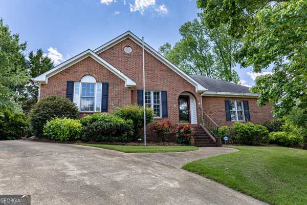 9 Stonegable DR NW, Rome, GA 30165