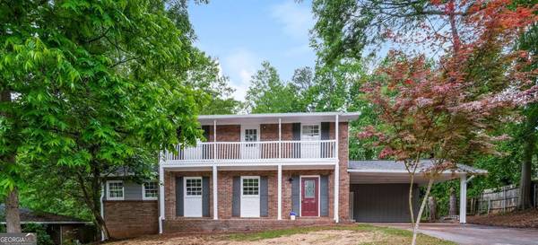 3204 Clearview,  Marietta,  GA 30060