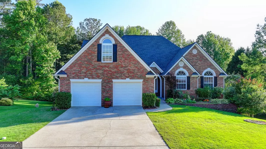 637 Glen Valley, Dacula, GA 30019