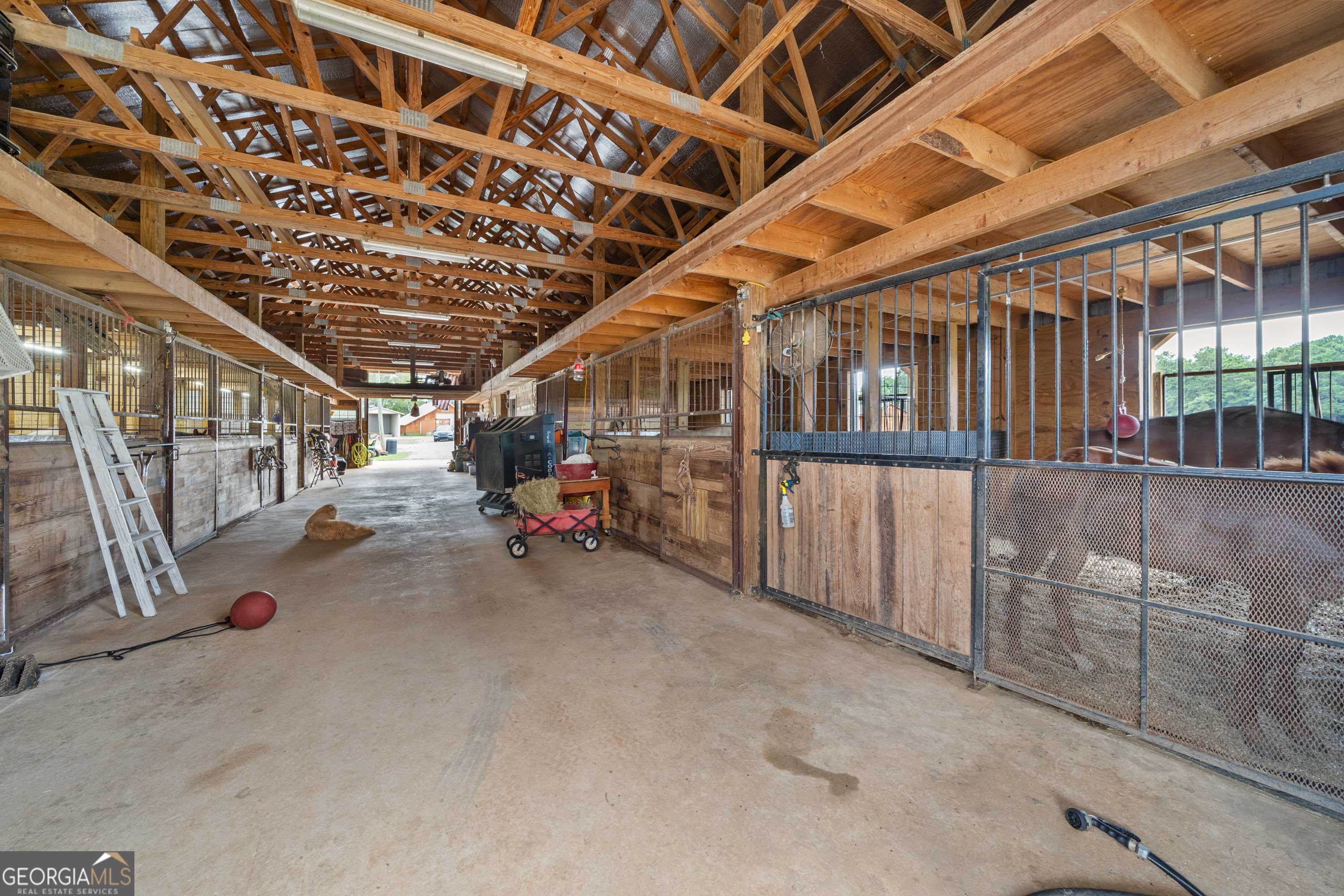 Milledgeville, GA 31061,182 Corral RD