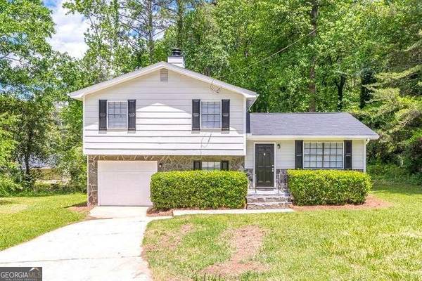 192 Aaron, Riverdale, GA 30274