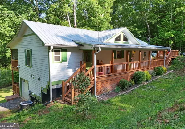 1621 Bearmeat Creek RD, Hiawassee, GA 30546