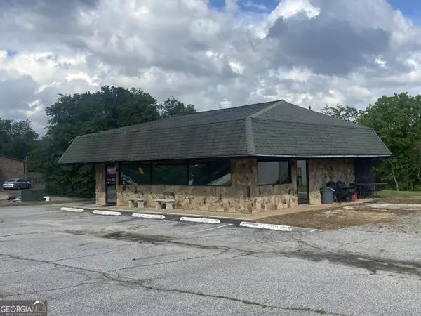 927 Senoia RD, Tyrone, GA 30290