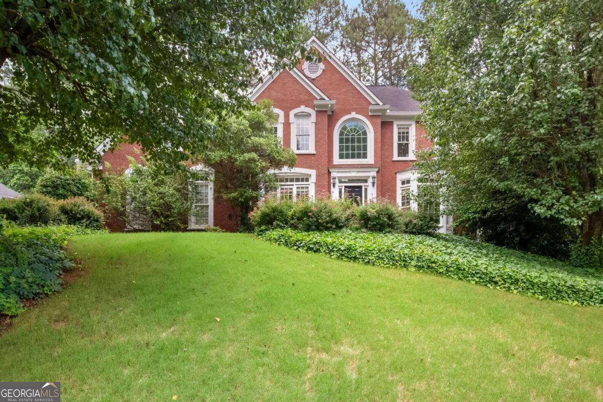 525 White Ridge TRCE, Lawrenceville, GA 30043
