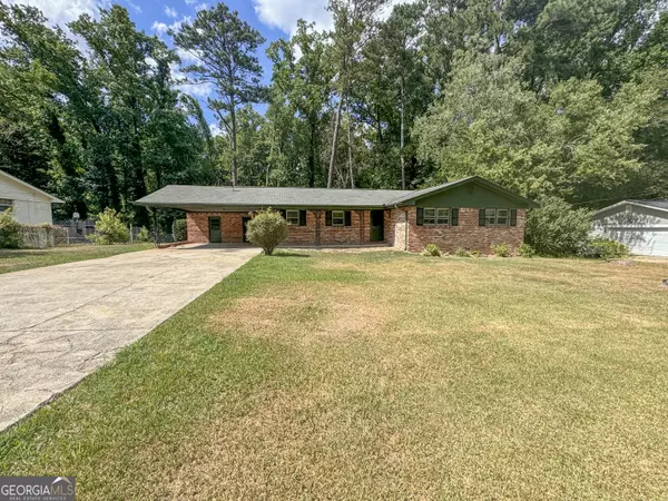 3345 Linda DR, Lithia Springs, GA 30122
