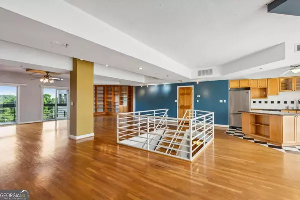 Atlanta, GA 30306,587 Virginia AVE NE #606