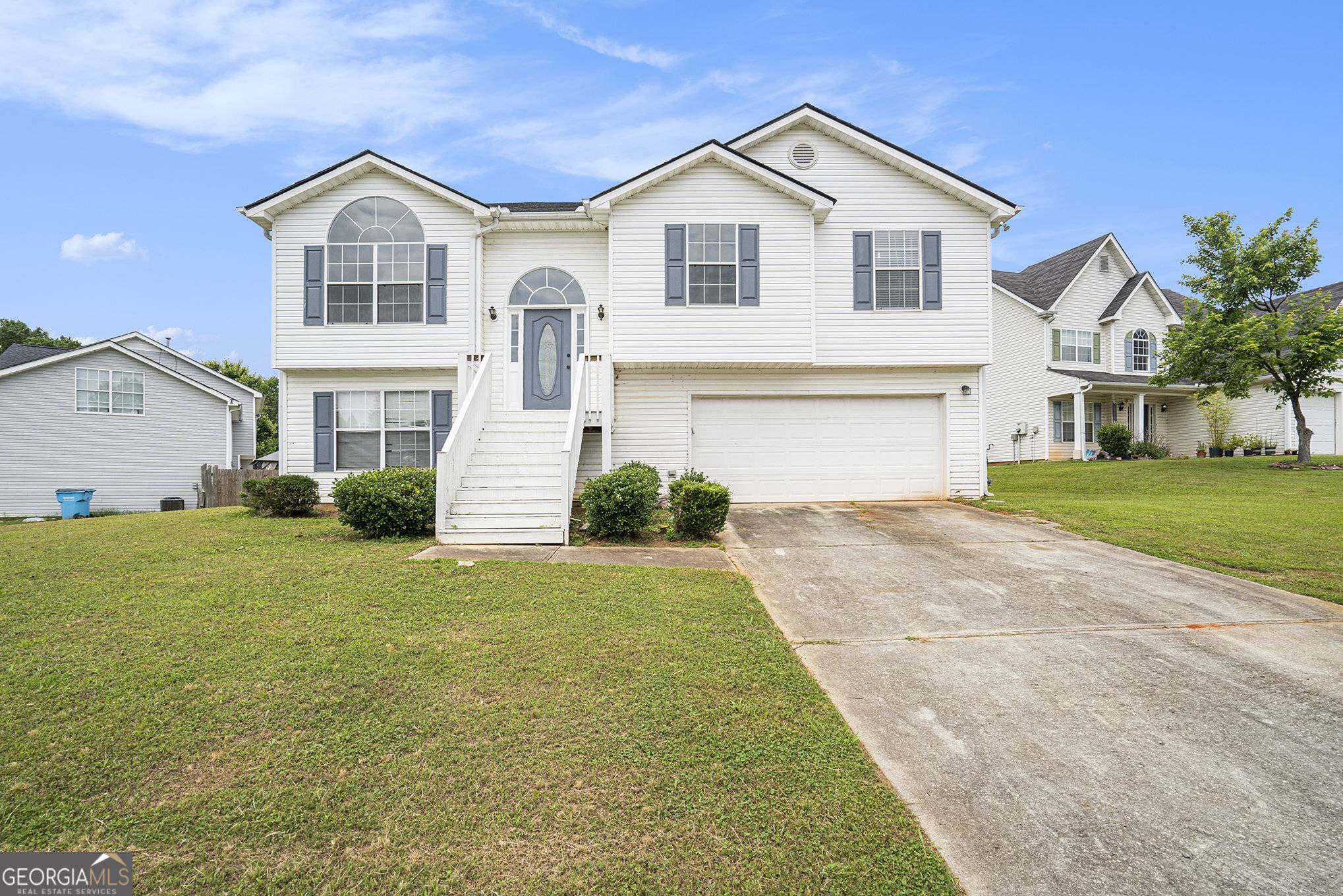 120 S Greenfield CIR, Covington, GA 30016