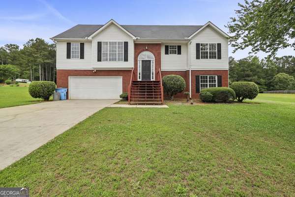 145 Leguin Forest DR, Locust Grove, GA 30248