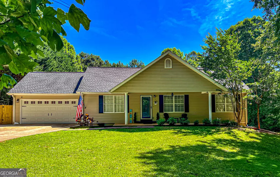 570 New Hope LN, Cornelia, GA 30531