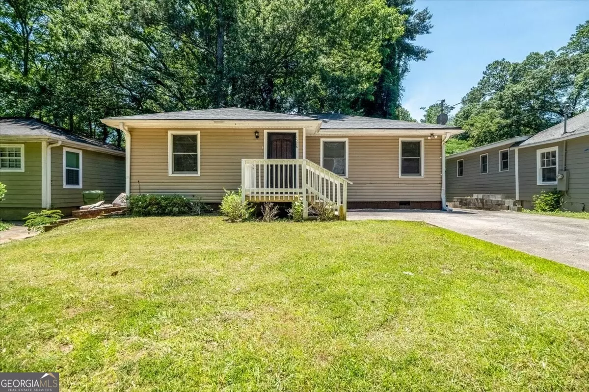 Atlanta, GA 30331,1528 Pineview