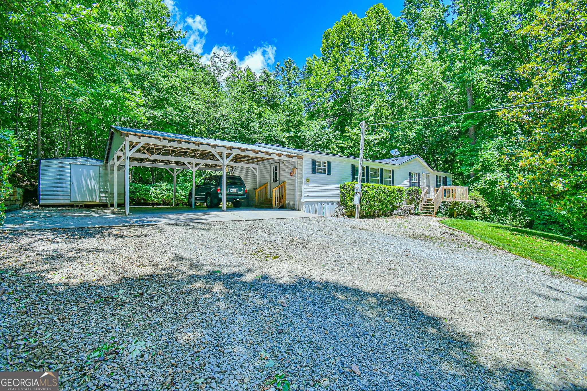 6225 Hammett ST, Lula, GA 30554