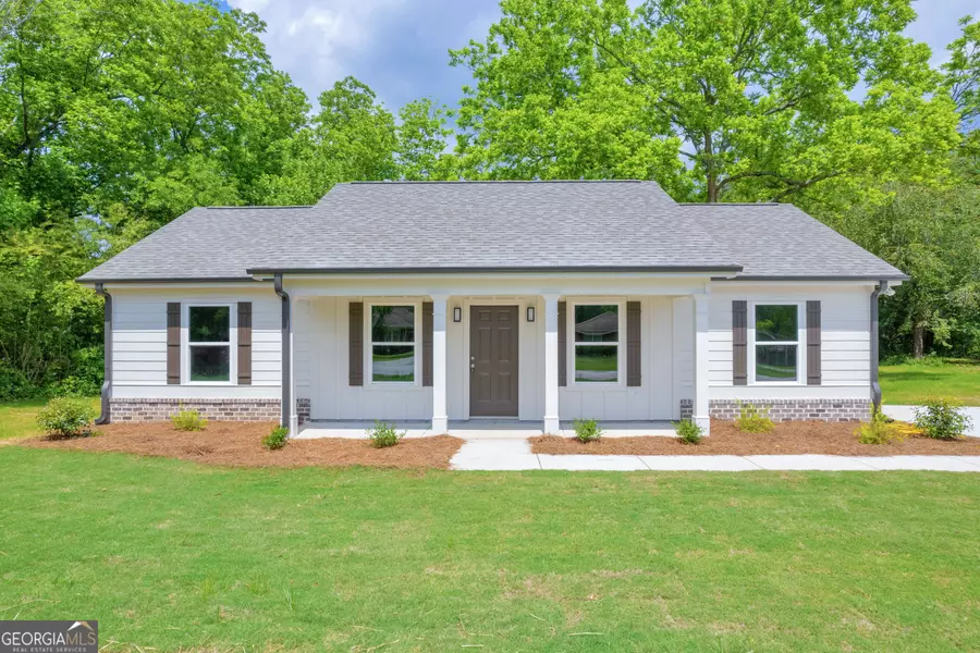 1058 Ruckersville RD, Elberton, GA 30635