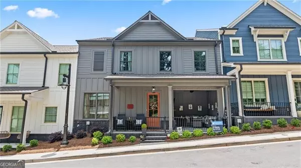 5627 Pine,  Flowery Branch,  GA 30542