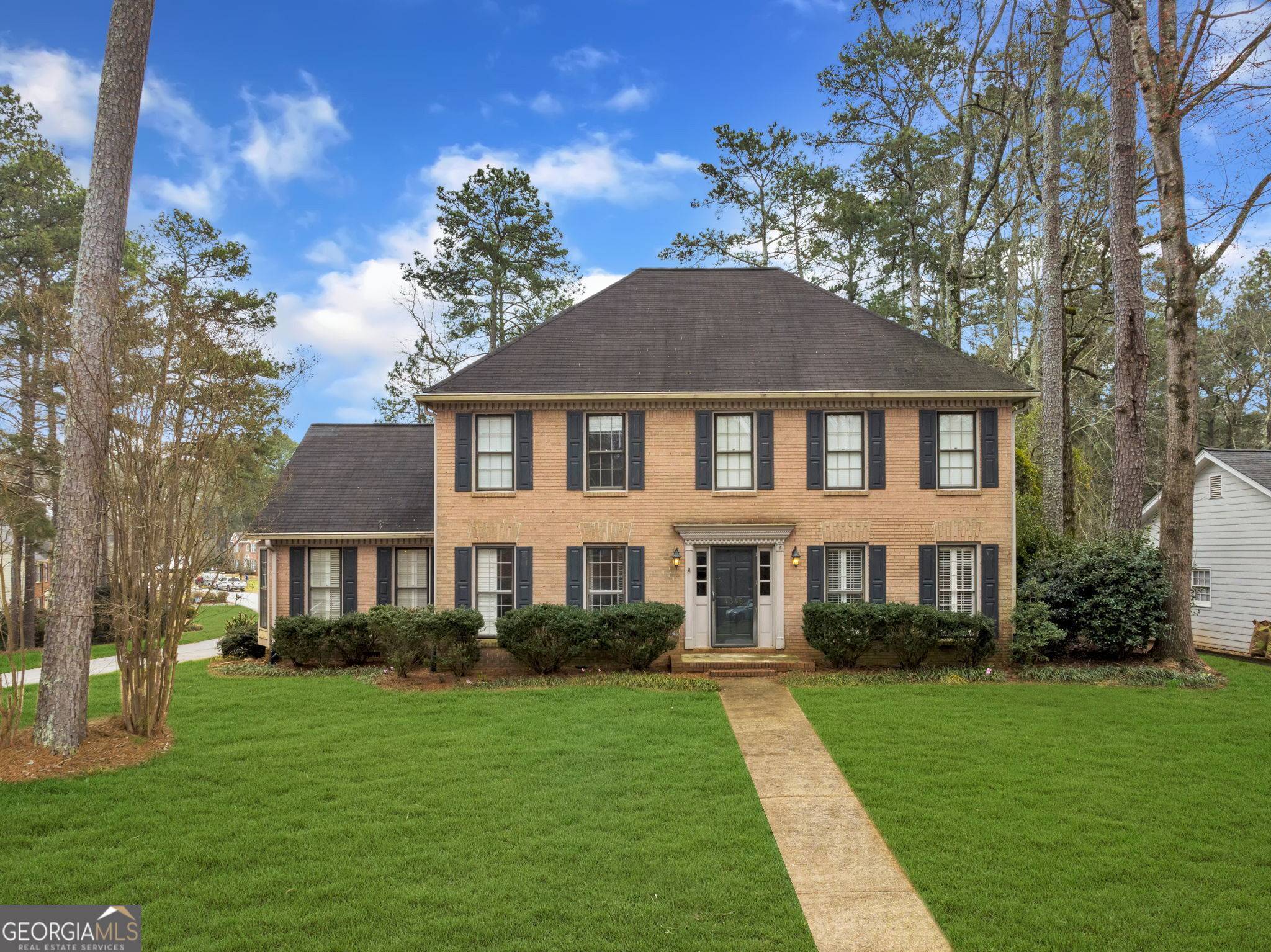 4346 SAINT MICHAELS DR SW, Lilburn, GA 30047